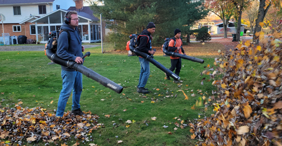 Fall Lawn Clean Up Countryside Maintenance Lawn & Landscape