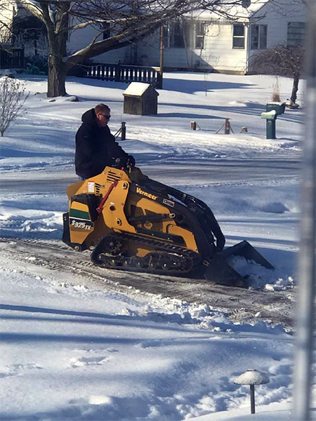 Snow Plowing & Ice Management Commercial and Residential, Countryside Maintenance Lawn & Landscape